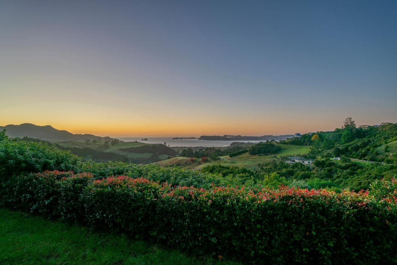 Bayview Valley Lodge Bed & Breakfast Вітіанга Екстер'єр фото